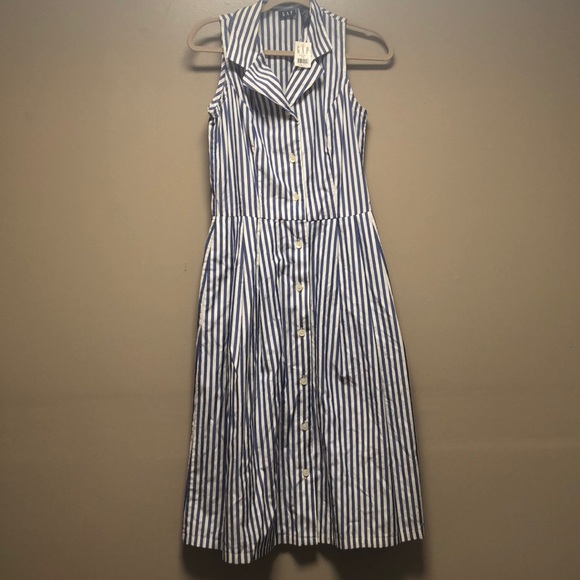 GAP Dresses & Skirts - NWT GAP striped shirt dress